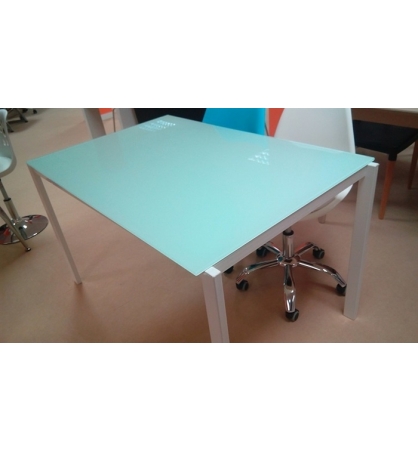 Mesa BENIN, armazón y tapa de cristal blanco, 120 x 80 cms*. Pequeñas